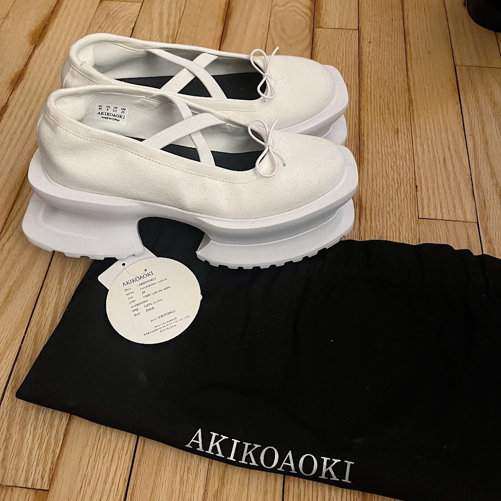 Akiko Aoki ‘Aerial Ballet’ platform flats